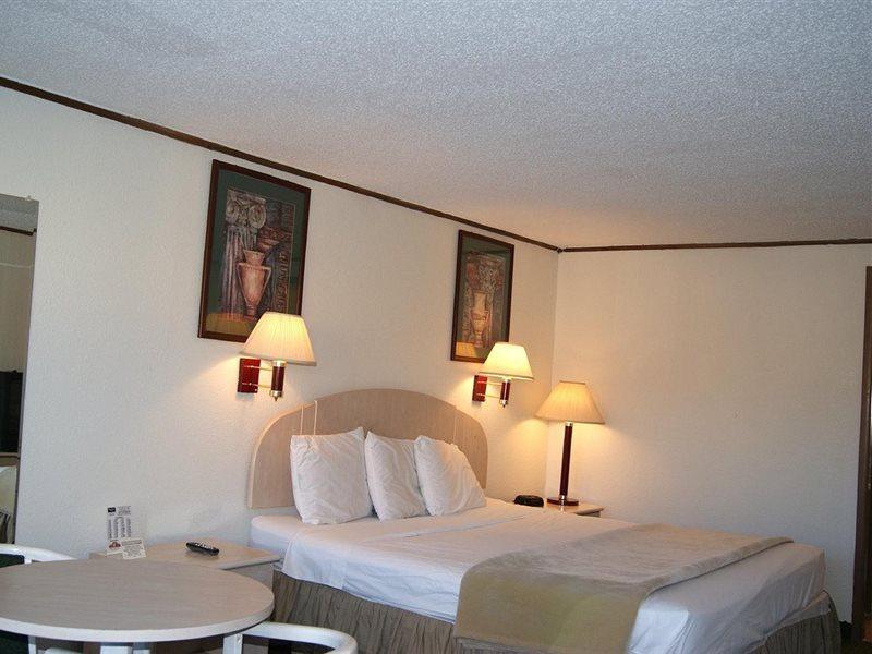 Rodeway Inn Carlisle Εξωτερικό φωτογραφία